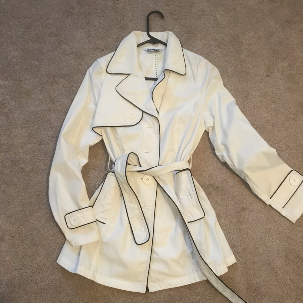 Lightweight jacket